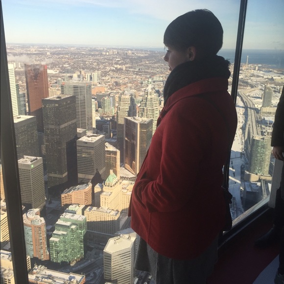 Meet Your Posher! 🧘🏻‍♀️ - Picture 2 of 6